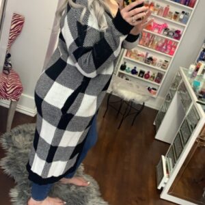 Checkered Knitted Duster